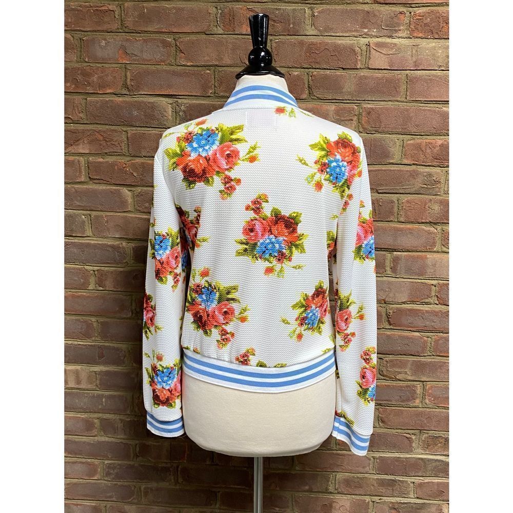 Love Tree Blue Floral Full-Zip Jacket Size Large NWOT - Picture 3 of 6